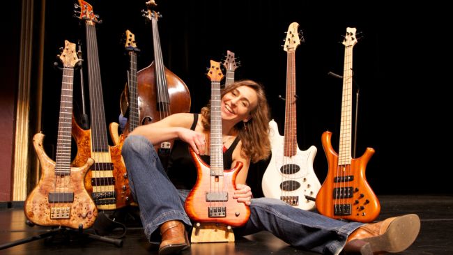 Ariane Cap Guitars